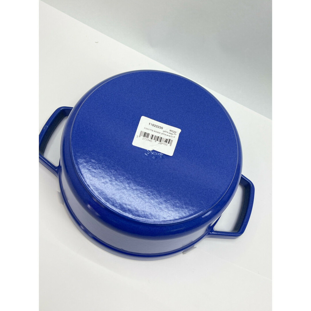 STAUB(ストウブ)の◆◆STAUB ストウブ ピコ ココット ラウンド 両手鍋　ほうろう 22cm 2.6L IH対応 ブルーベリー インテリア/住まい/日用品のキッチン/食器(鍋/フライパン)の商品写真