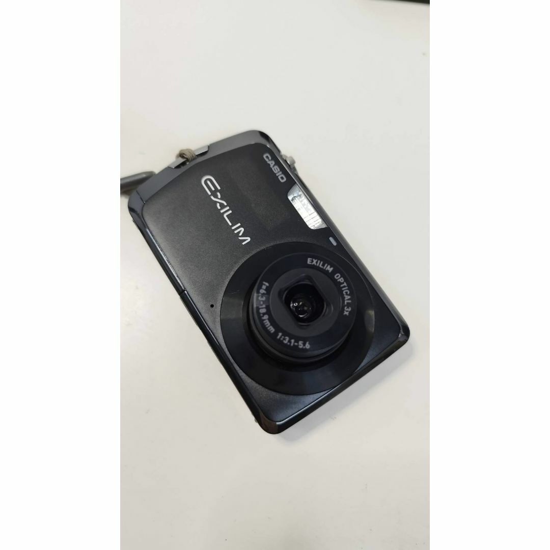 CASIO(カシオ)のCASIO EXILIM デジタルカメラ EX-Z330 スマホ/家電/カメラのカメラ(コンパクトデジタルカメラ)の商品写真