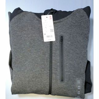 ユニクロ(UNIQLO)の【バズ様専用】ドライストレッチスウェットフルジップパーカ（長袖）M メンズ(パーカー)