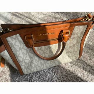 マイケルコース(Michael Kors)のマイケルコース　ハンドバッグ(ハンドバッグ)