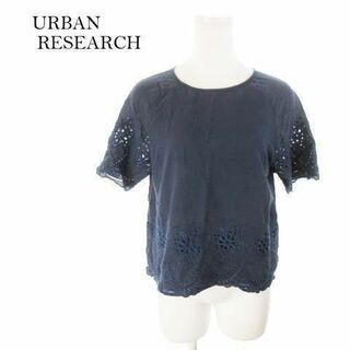 アーバンリサーチ(URBAN RESEARCH)のアーバンリサーチ 半袖ブラウス カットワーク ONE 紺 210527MN9A(シャツ/ブラウス(半袖/袖なし))