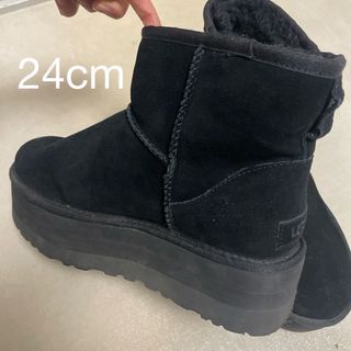 UGGブーツ　スターラメ　24.5cmブーツ