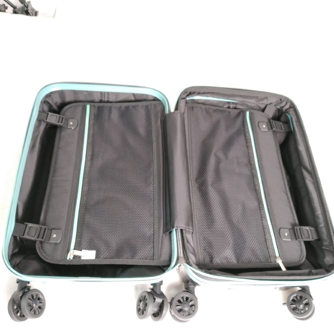 もも様専用　ス6　着脱式タイヤ　Sサイズ　スーツケース　機内持ち込み　拡張 レディースのバッグ(スーツケース/キャリーバッグ)の商品写真