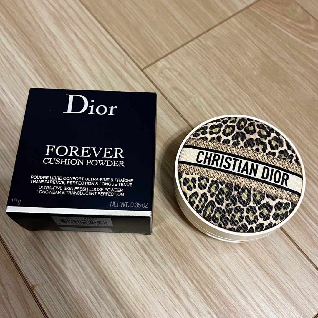 Christian Dior(クリスチャンディオール)のディオールスキンフォーエヴァー　クッションパウダー コスメ/美容のベースメイク/化粧品(フェイスパウダー)の商品写真