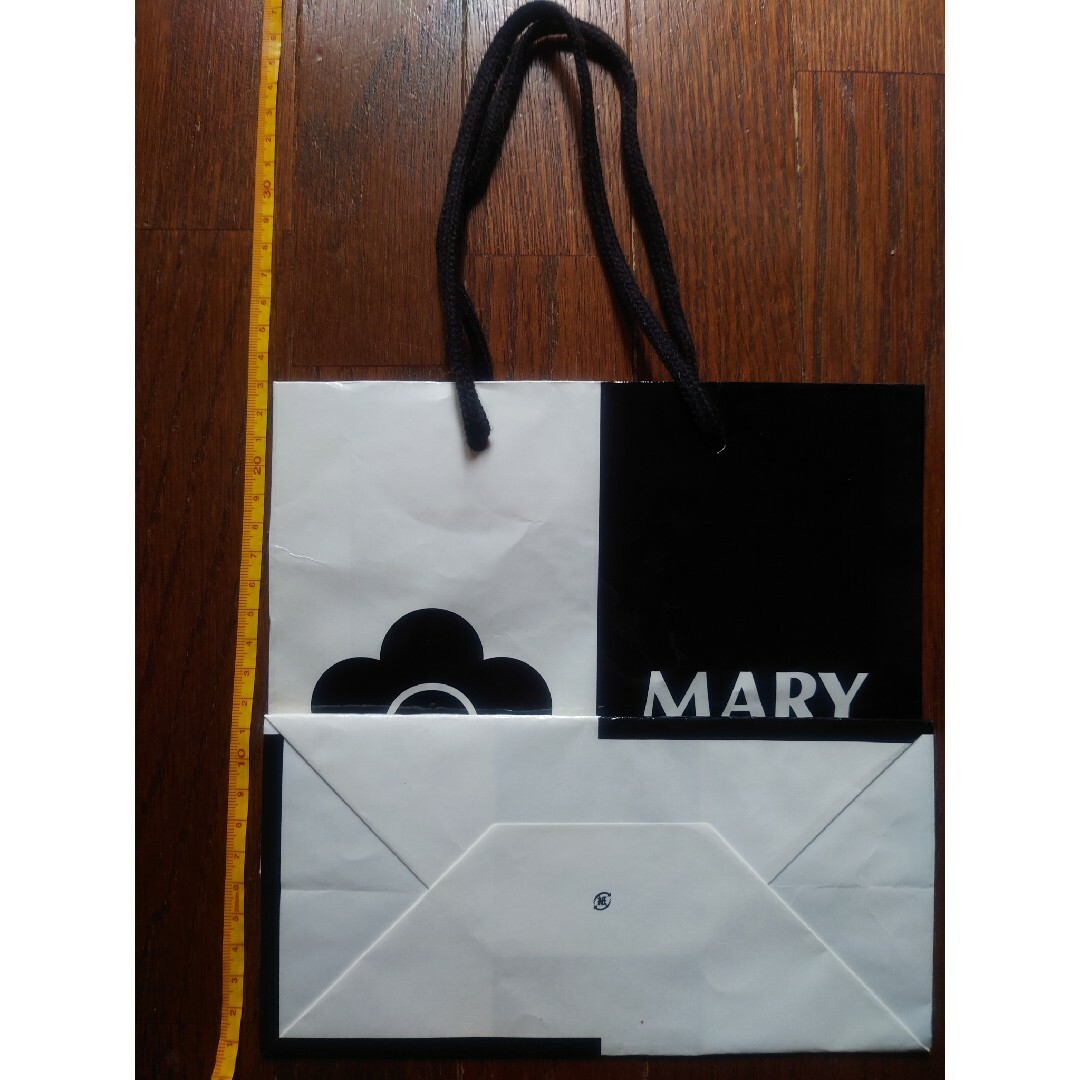 MARY QUANT(マリークワント)のマリークワント　ショッパー　紙袋 レディースのバッグ(ショップ袋)の商品写真