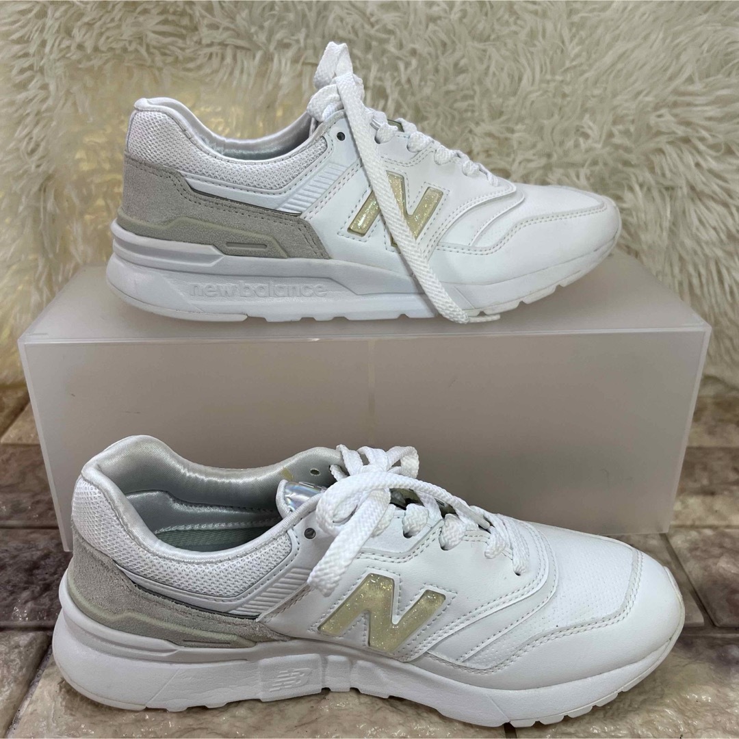 New Balance(ニューバランス)の新品同様　New Balance cw997 HBO 23cm スニーカー レディースの靴/シューズ(スニーカー)の商品写真