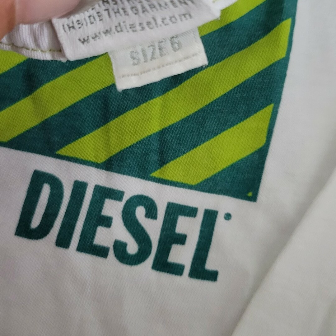 DIESEL(ディーゼル)のDIESEL　白ロンT　シャツ　110 キッズ/ベビー/マタニティのキッズ服男の子用(90cm~)(Tシャツ/カットソー)の商品写真
