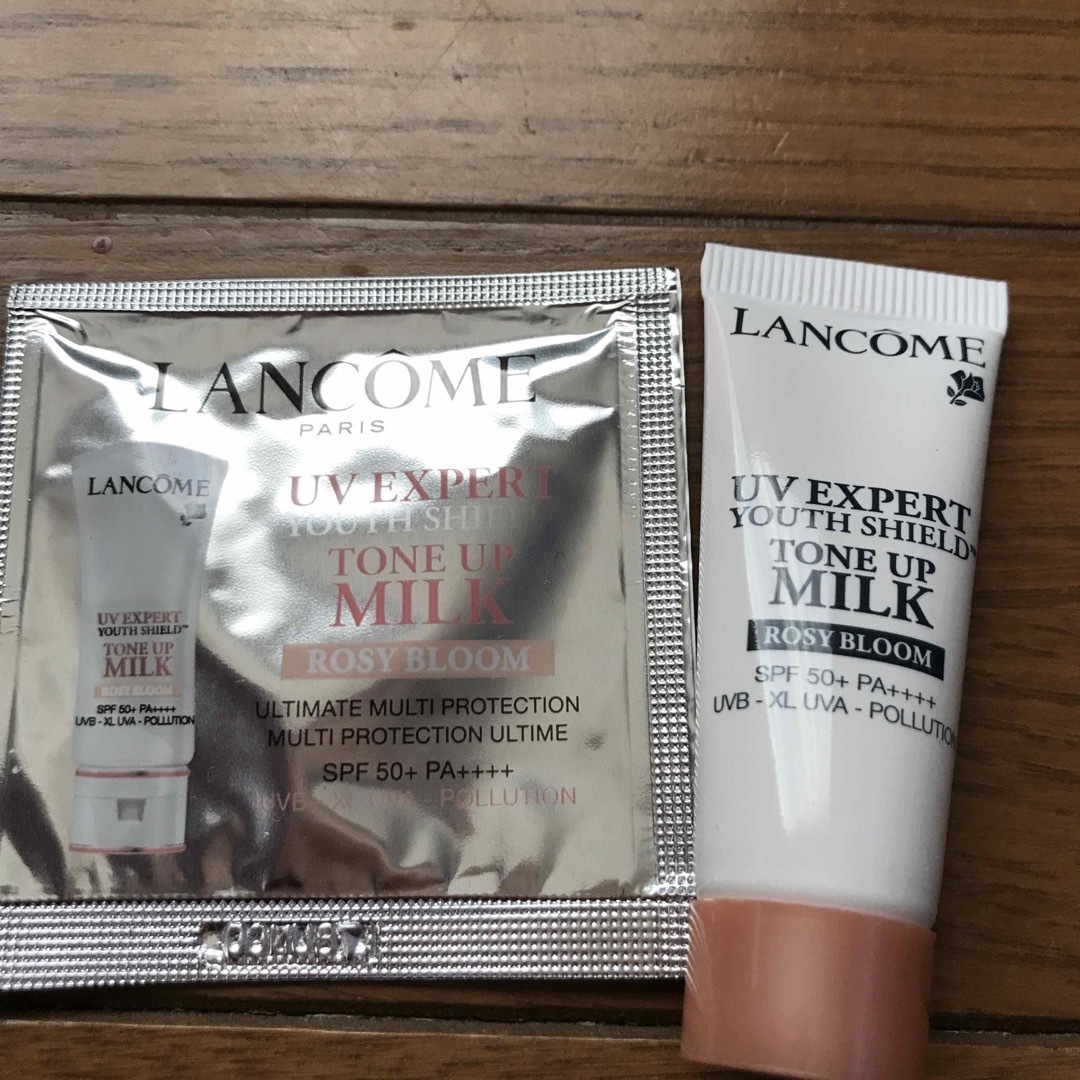 LANCOME(ランコム)のランコム　UVエクスペールトーンアップローズ 10mL コスメ/美容のベースメイク/化粧品(化粧下地)の商品写真