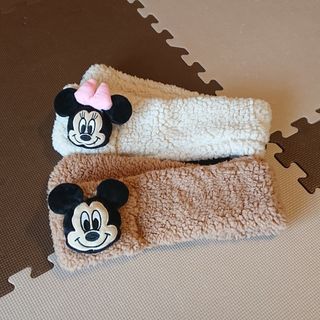 ディズニー(Disney)のミッキー&ミニー ふわもこマフラー 双子ちゃんに！(マフラー/ショール)