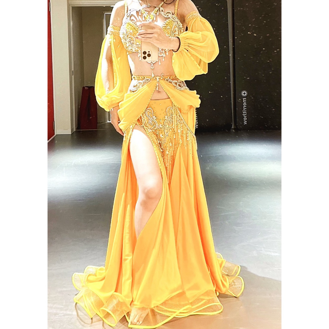 新品!BeSparklyベリーダンス衣装コスチュームbellyイエローIrina 新品!BeSparklyベリーダンス衣装コスチュームbellyイエローIrina