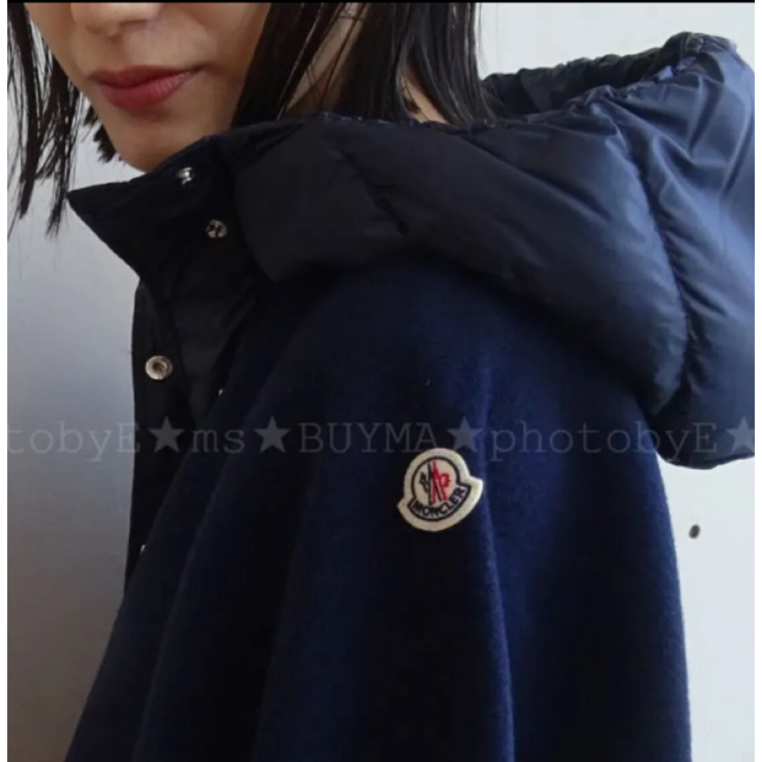 MONCLER(モンクレール)のモンクレール　コート　ポンチョ新品未使用　ウール100 レディースのジャケット/アウター(ポンチョ)の商品写真