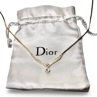 クリスチャンディオール(Christian Dior)のChristian Dior クリスチャンディオール ティアドロップ V ラインストーン ネックレス ペンダント ゴールド(ネックレス)