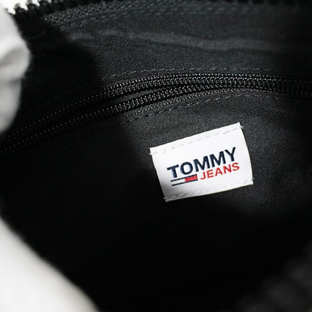 TOMMY JEANS(トミージーンズ)の新品 トミージーンズ アドベンチャーサコッシュ ミニショルダー ポーチ 男女兼用 メンズのバッグ(ショルダーバッグ)の商品写真