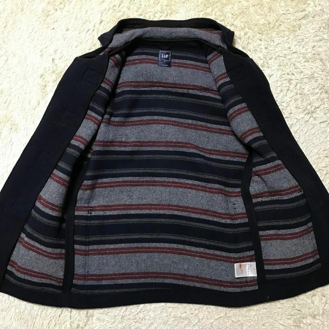 GAP(ギャップ)の【ウール混】ギャップ　ダッフルコート　ネイビー　厚手　裏ボーダー　H632 メンズのジャケット/アウター(ダッフルコート)の商品写真