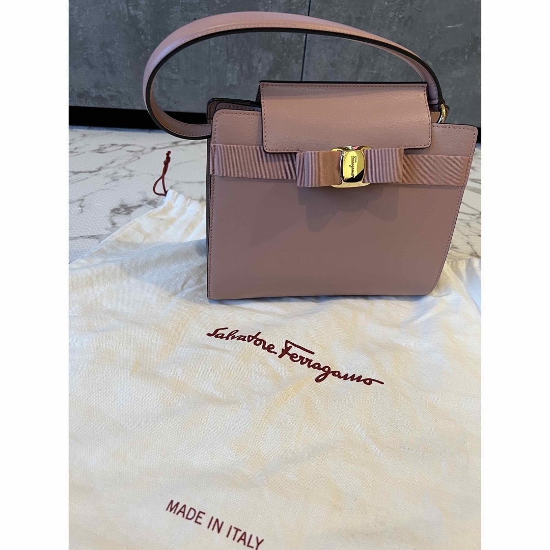 Salvatore Ferragamo - 【新品・未使用】最終値下げフェラガモバック