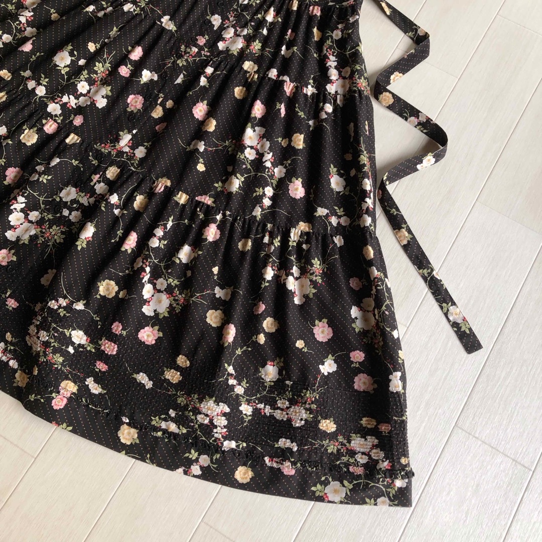ピンクハウス 綿ローン ドット いぬいばら 野薔薇 花柄 黒 ピンクハウス 綿ローン ドット いぬいばら 野薔薇 花柄 黒
