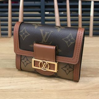 ルイヴィトン(LOUIS VUITTON)の超美品 ルイヴィトン リバース 現行 ポルトフォイユドーフィーヌ コンパクト(財布)