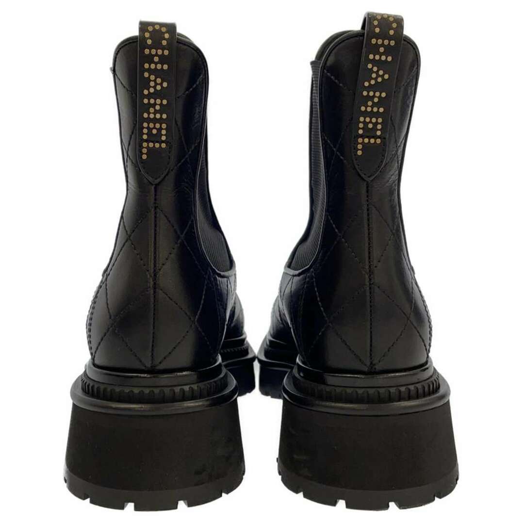 CHANEL(シャネル)のシャネル ショートブーツ サイドゴア カーフレザー パテント レディースサイズ36C G45087 CHANEL 靴 シューズ 黒 レディースの靴/シューズ(ブーツ)の商品写真