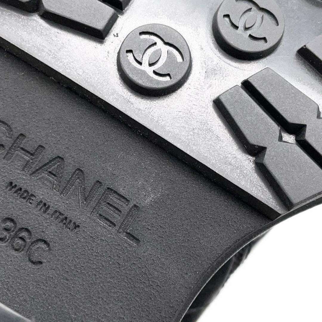 CHANEL(シャネル)のシャネル ショートブーツ サイドゴア カーフレザー パテント レディースサイズ36C G45087 CHANEL 靴 シューズ 黒 レディースの靴/シューズ(ブーツ)の商品写真