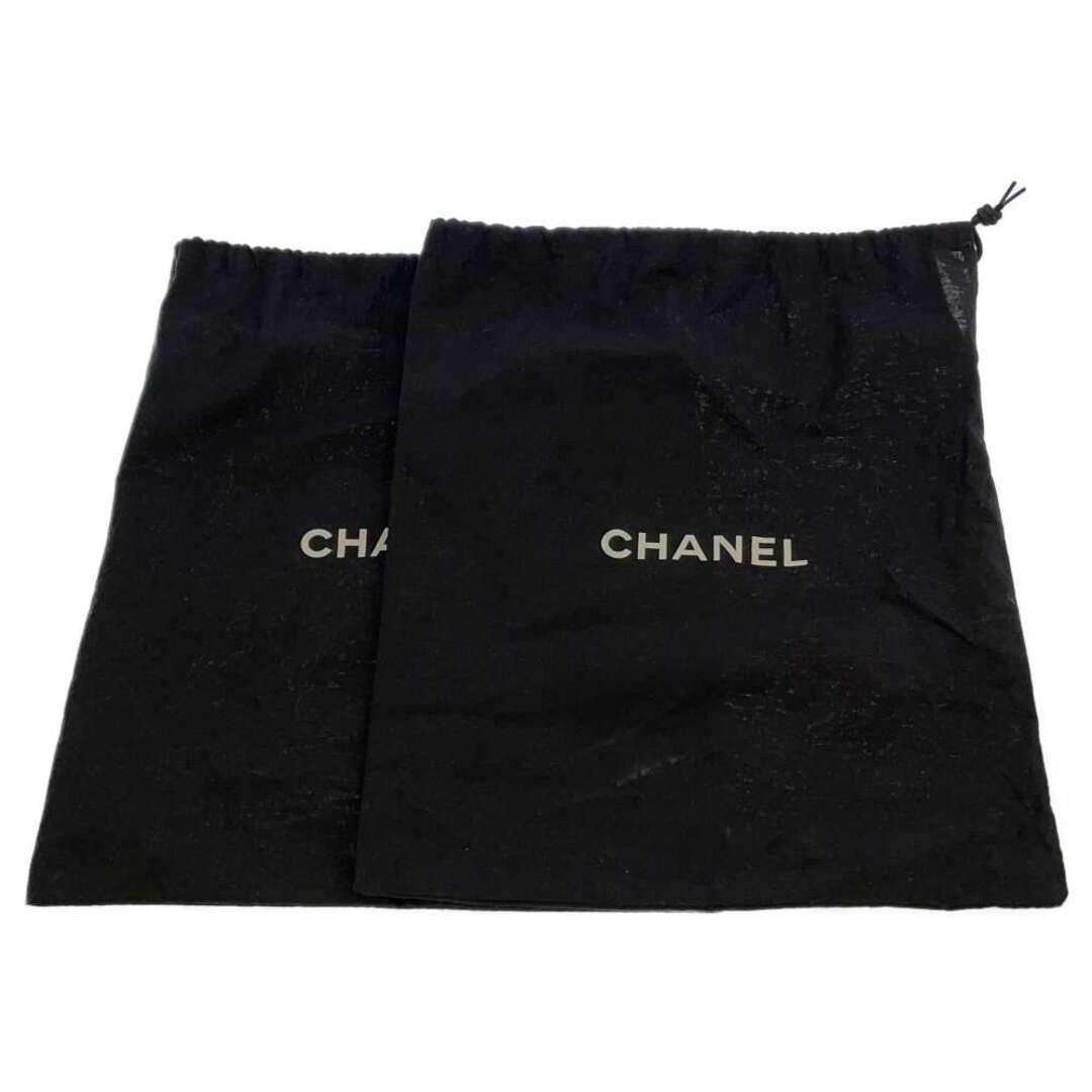 CHANEL(シャネル)のシャネル ショートブーツ サイドゴア カーフレザー パテント レディースサイズ36C G45087 CHANEL 靴 シューズ 黒 レディースの靴/シューズ(ブーツ)の商品写真