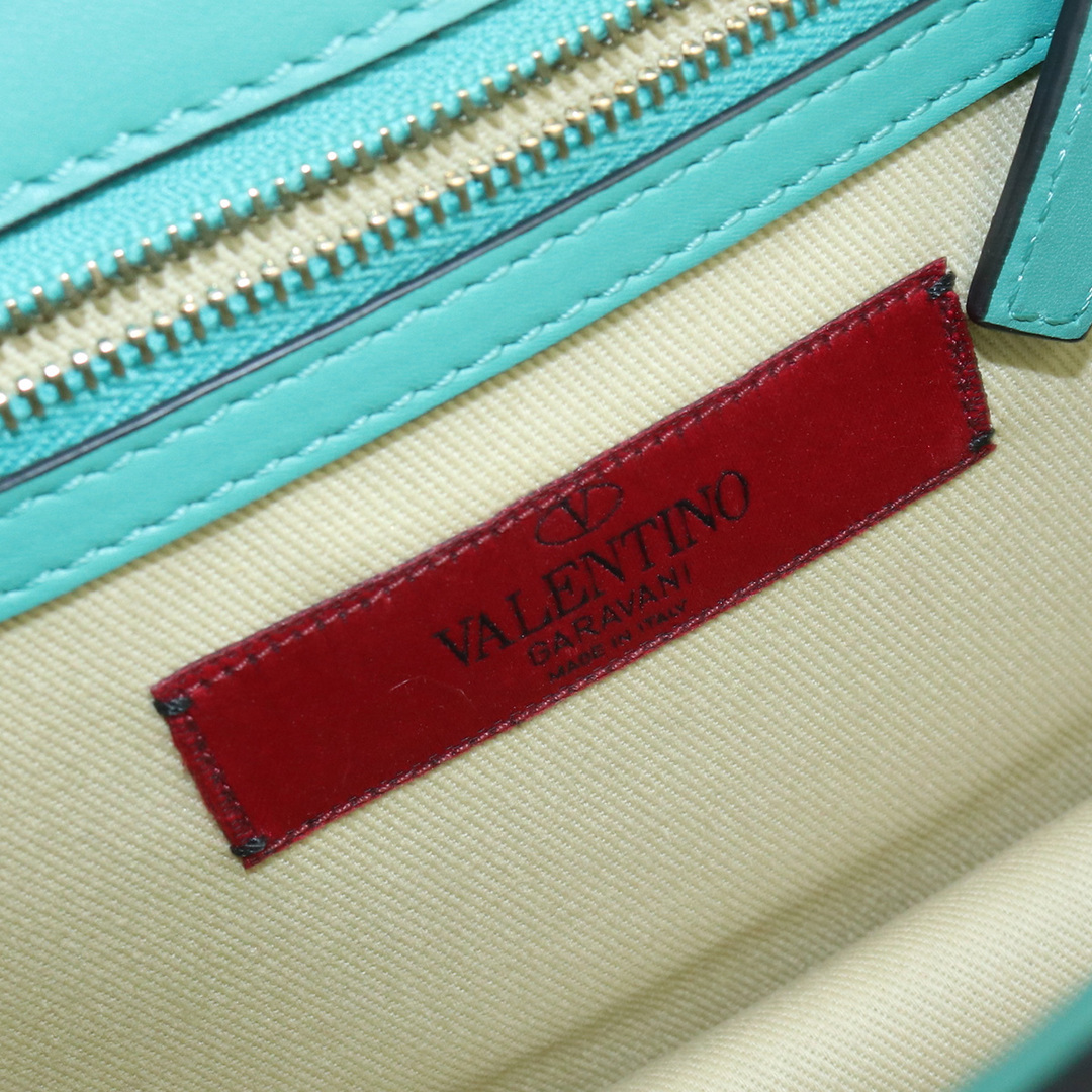 VALENTINO(ヴァレンティノ)のヴァレンティノ チェーンショルダーバッグ ロックスタッズ 斜め掛け ショルダーバッグ レディースのバッグ(ショルダーバッグ)の商品写真