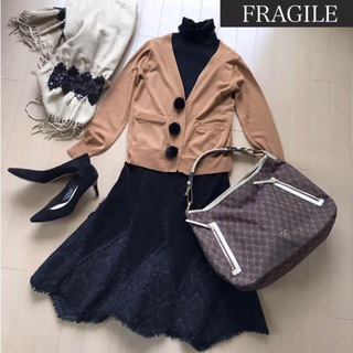 フラジール(FRAGILE)のFRAGILE エレガント❤︎レディなスカート 黒 エムプルミエ ドレステリア(ひざ丈スカート)