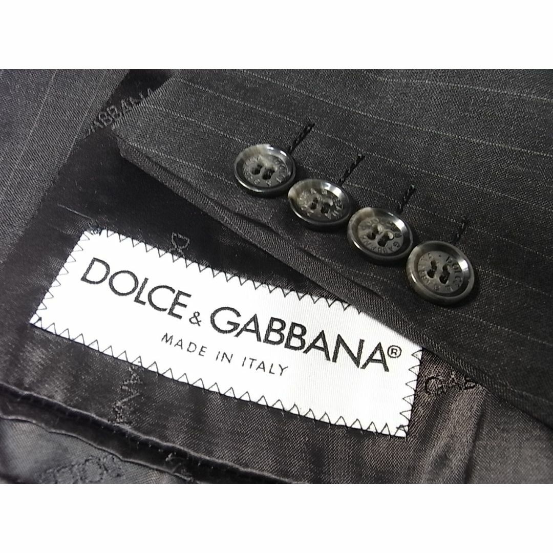 DOLCE&GABBANA(ドルチェアンドガッバーナ)のsize48☆良品☆ドルチェ＆ガッバーナ ３釦スーツ チャコールグレー メンズのスーツ(セットアップ)の商品写真