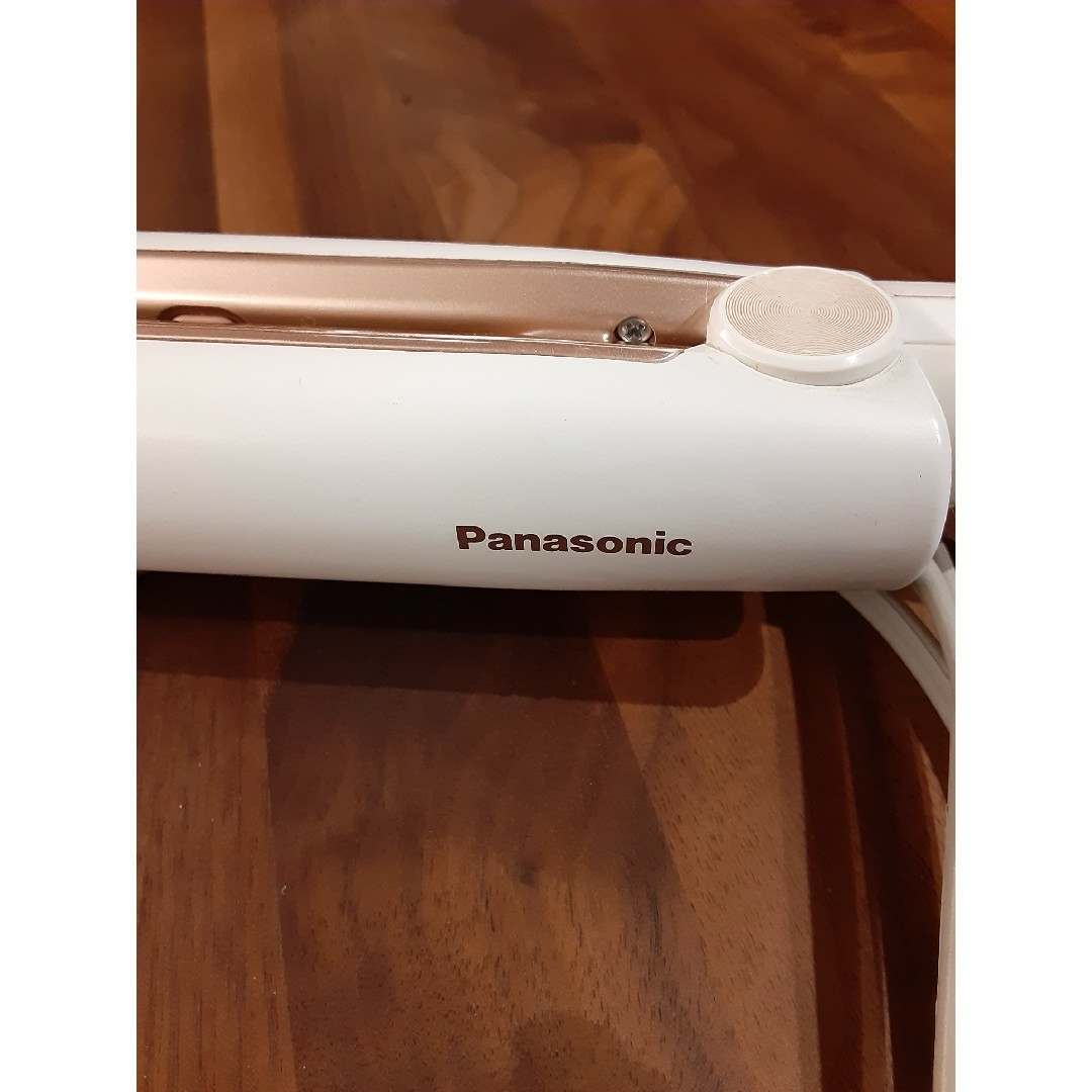 Panasonic(パナソニック)の【アウトレット】Panasonic ヘアアイロン スマホ/家電/カメラの美容/健康(ヘアアイロン)の商品写真
