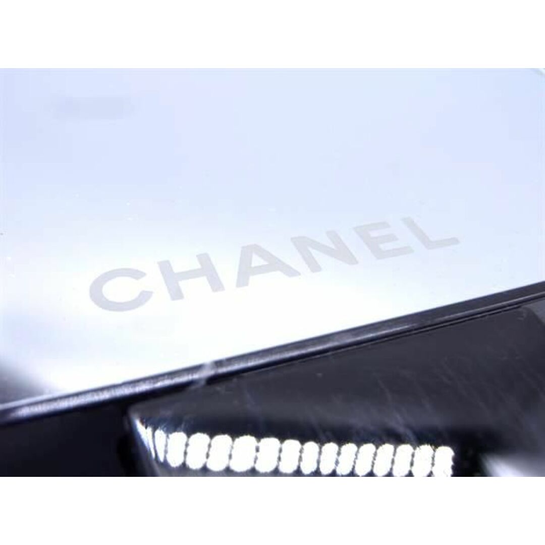 CHANEL(シャネル)の■新品■未使用■ CHANEL シャネル ココマーク ミラー ハンドミラー 鏡 手鏡 コスメ レディース ブラック系 CD0890 コスメ/美容のコスメ/美容 その他(その他)の商品写真