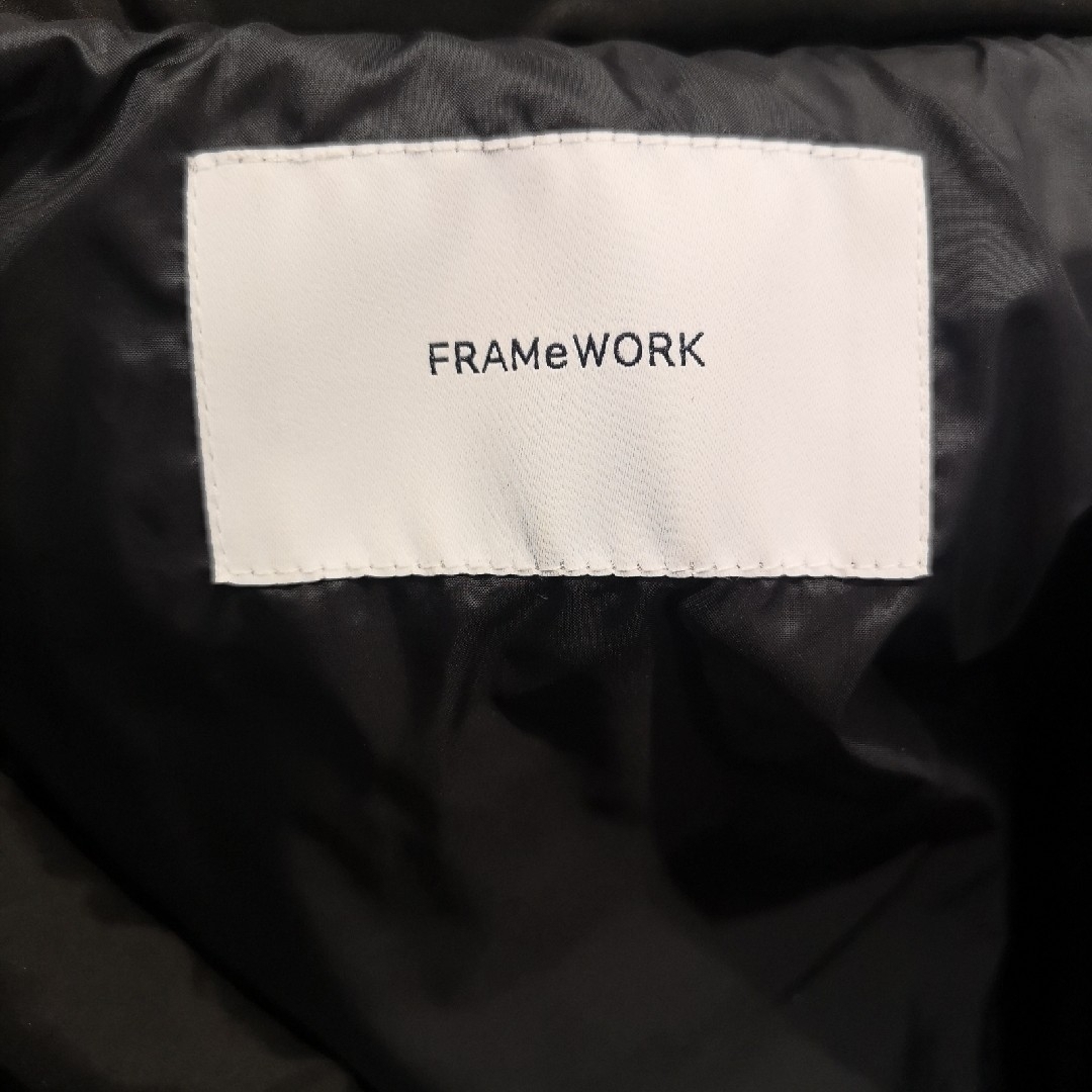 FRAMeWORK(フレームワーク)のFRAMeWORK ショートダウン 38 レディースのジャケット/アウター(ダウンジャケット)の商品写真