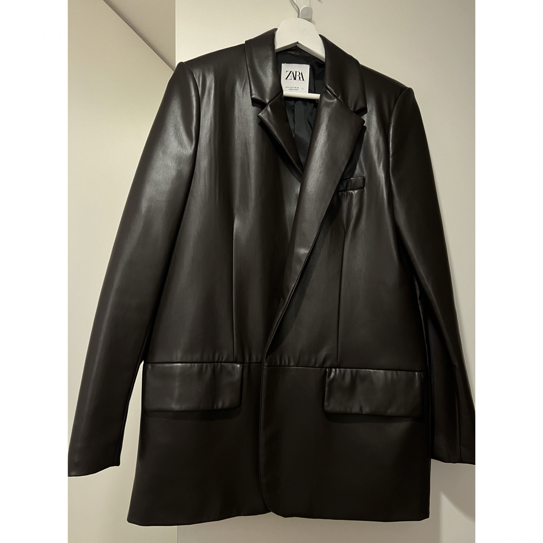 ZARA(ザラ)のZARA | Faux Leather Blazer (Brown) レディースのジャケット/アウター(テーラードジャケット)の商品写真