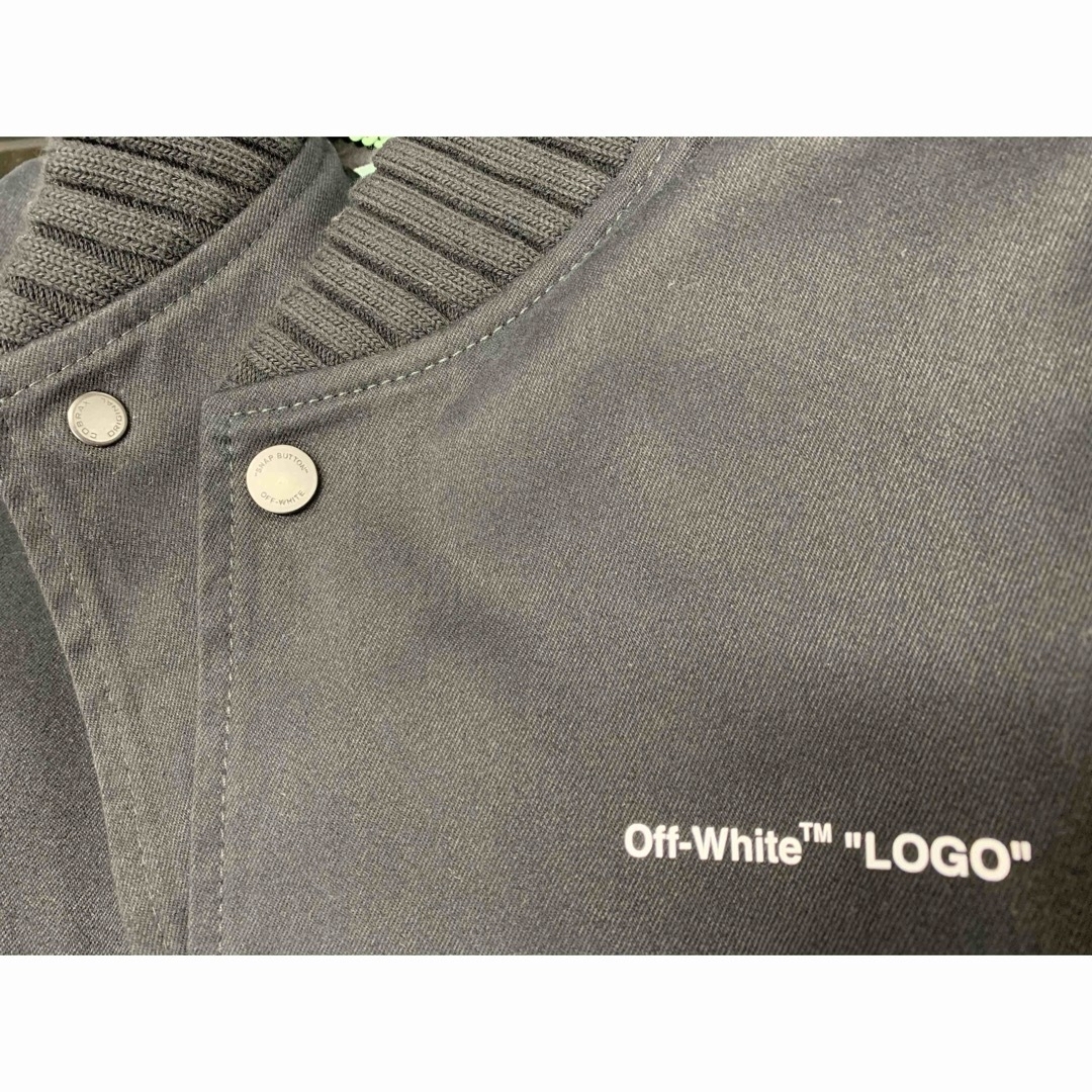 OFF-WHITE(オフホワイト)の【週末セール】OFF-WHITE スキニーバーシティジャケット　 メンズのジャケット/アウター(スタジャン)の商品写真