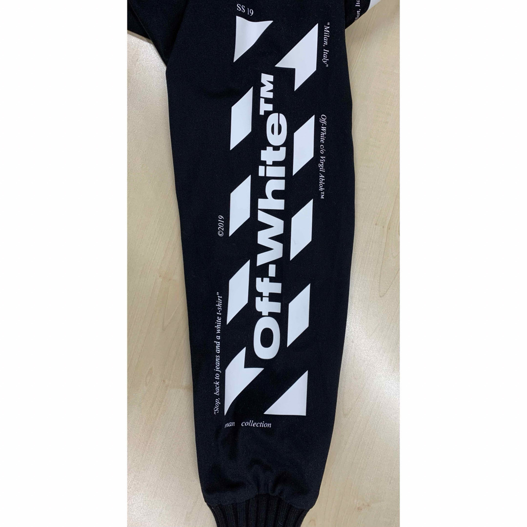 OFF-WHITE(オフホワイト)の【週末セール】OFF-WHITE スキニーバーシティジャケット　 メンズのジャケット/アウター(スタジャン)の商品写真