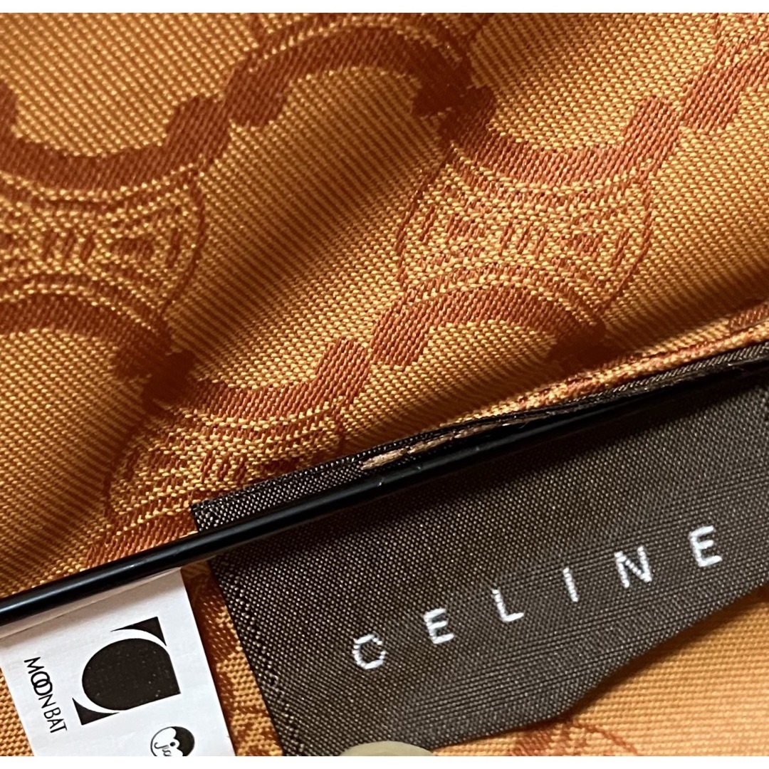 celine(セリーヌ)のCELINE モノグラム　オレンジの折りたたみ傘　送料無料 レディースのファッション小物(傘)の商品写真