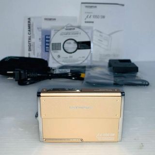 OLYMPUS μ1050 SW(コンパクトデジタルカメラ)