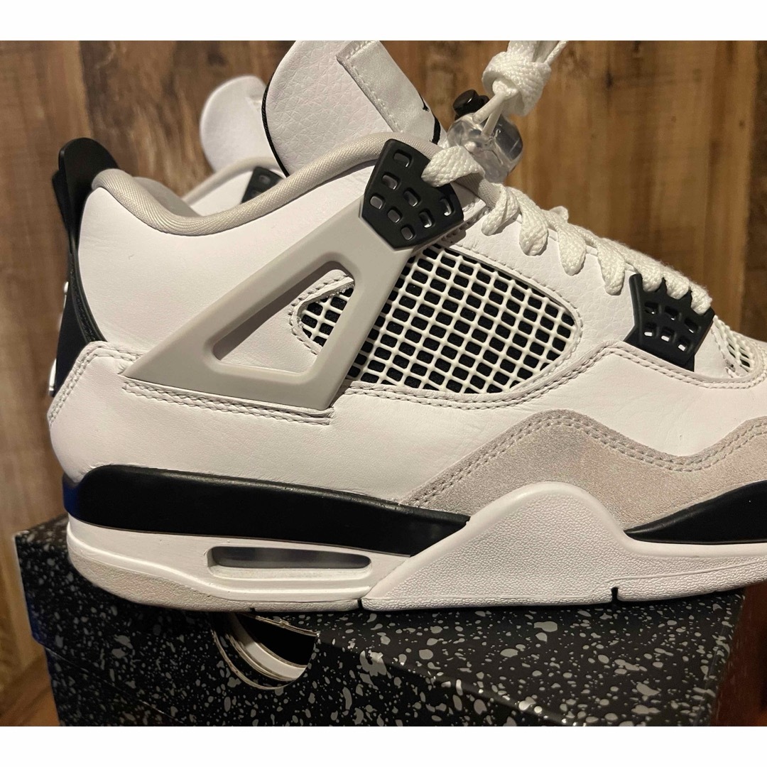 NIKE(ナイキ)の値下げ不可　26.5 NIKE AIR JORDAN 4 RETRO  メンズの靴/シューズ(スニーカー)の商品写真