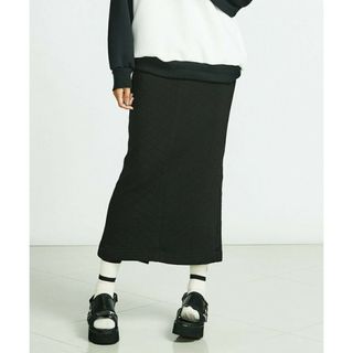 ダブルスタンダードクロージング(DOUBLE STANDARD CLOTHING)の美品　ダブスタ　ロゴエンボスマキシタイトスカート(ロングスカート)