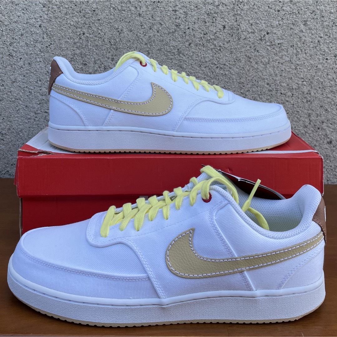 【極希少】NIKE / COURT VISION LO CNVSスニーカー