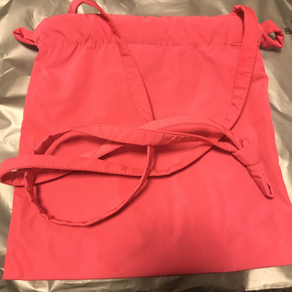 イデー(IDEE)のformuniform Drawstring Bag Strap ネオンピンク(ショルダーバッグ)