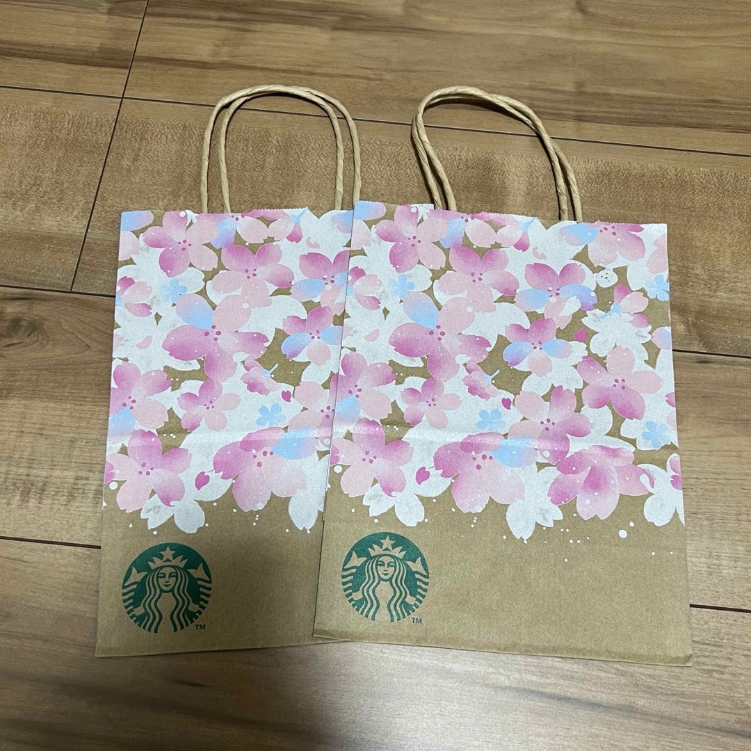 Starbucks(スターバックス)のスタバ紙袋　桜 レディースのバッグ(ショップ袋)の商品写真