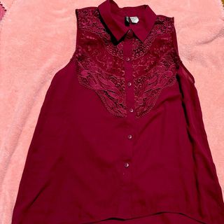 エイチアンドエイチ(H&H)の【美品】H&M ノースリーブ(シャツ/ブラウス(半袖/袖なし))