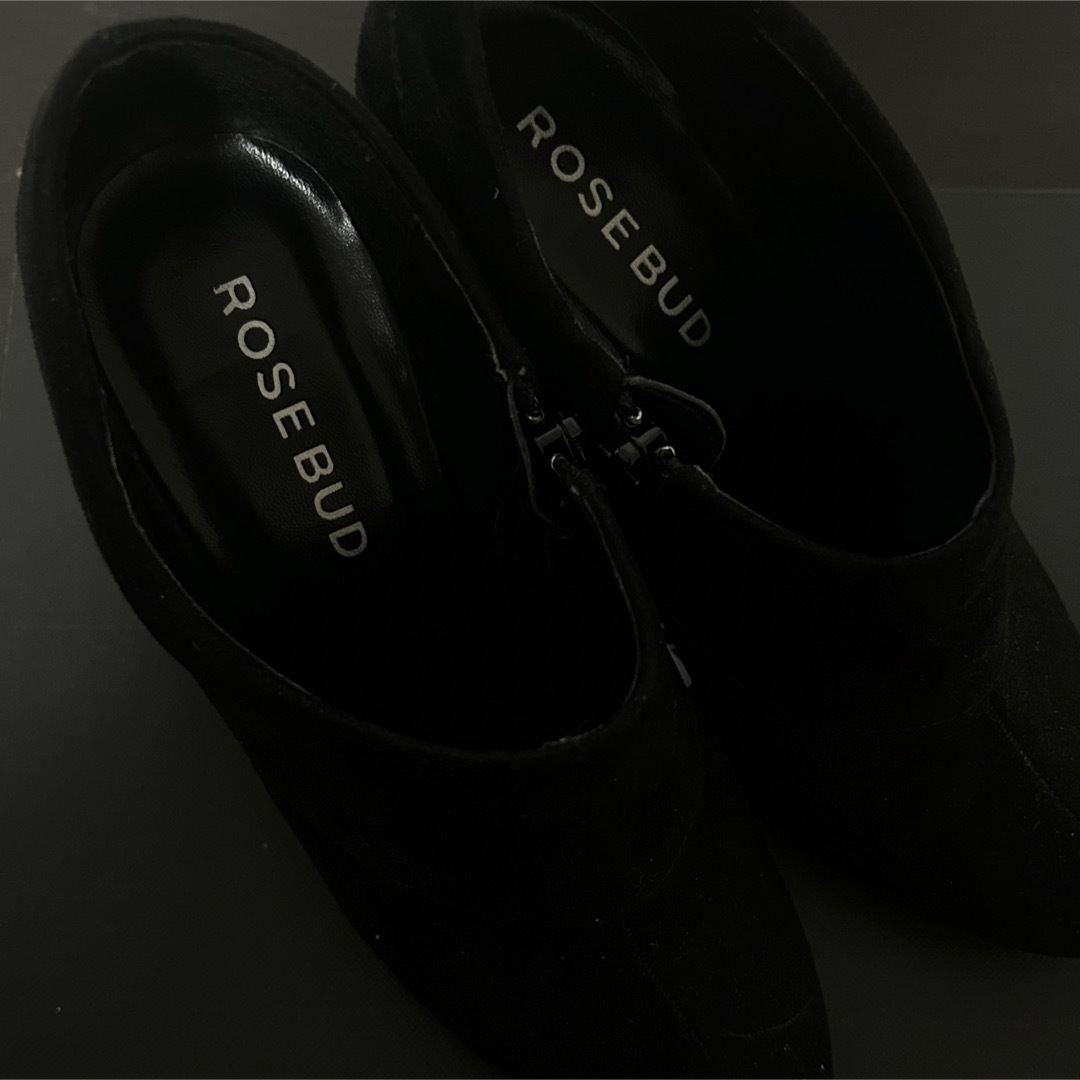 ROSE BUD(ローズバッド)のROSE BUD ショートブーツ レディースの靴/シューズ(ブーティ)の商品写真