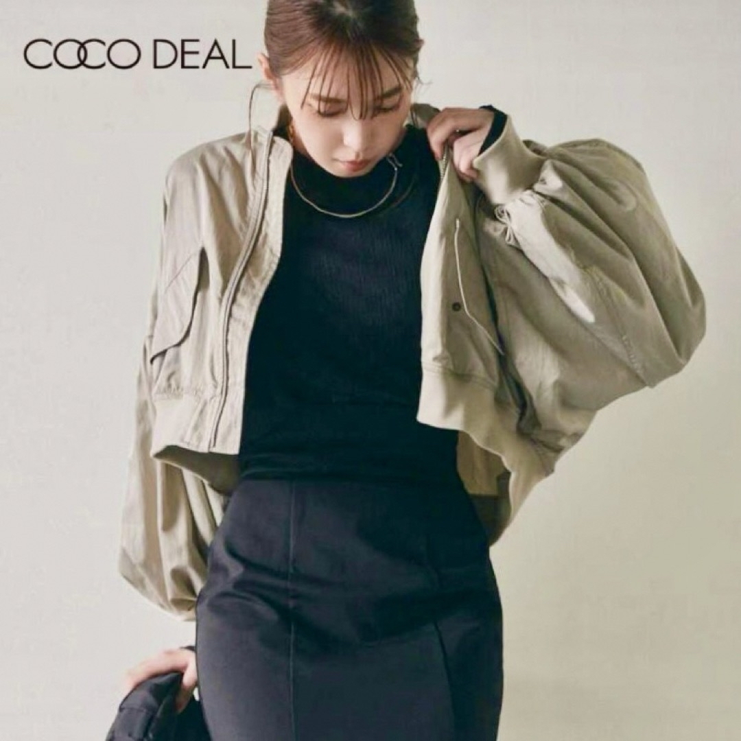 COCO DEAL(ココディール)の新品未使用　ココディール　紺色ジャケット　ブルゾン　タグ付き レディースのジャケット/アウター(ライダースジャケット)の商品写真