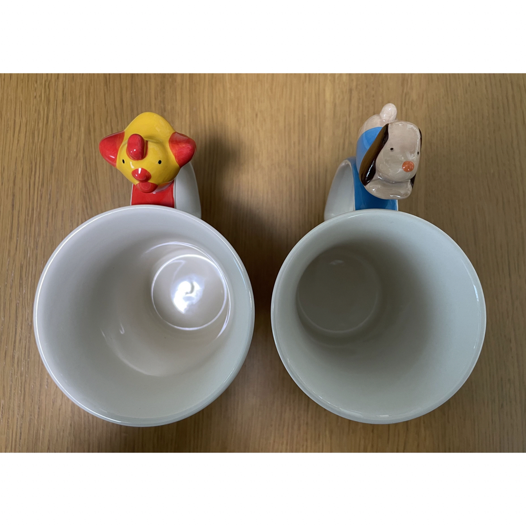 アニマルモチーフ 犬&ニワトリ マグカップ 2個セット インテリア/住まい/日用品のキッチン/食器(グラス/カップ)の商品写真
