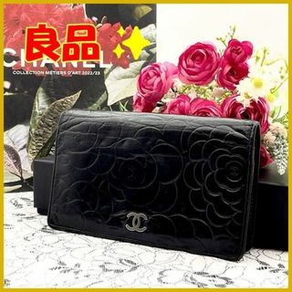 シャネル(CHANEL)の★良品★　CHANELシャネル　カメリア　ラムスキン　二つ折り　長財布(財布)