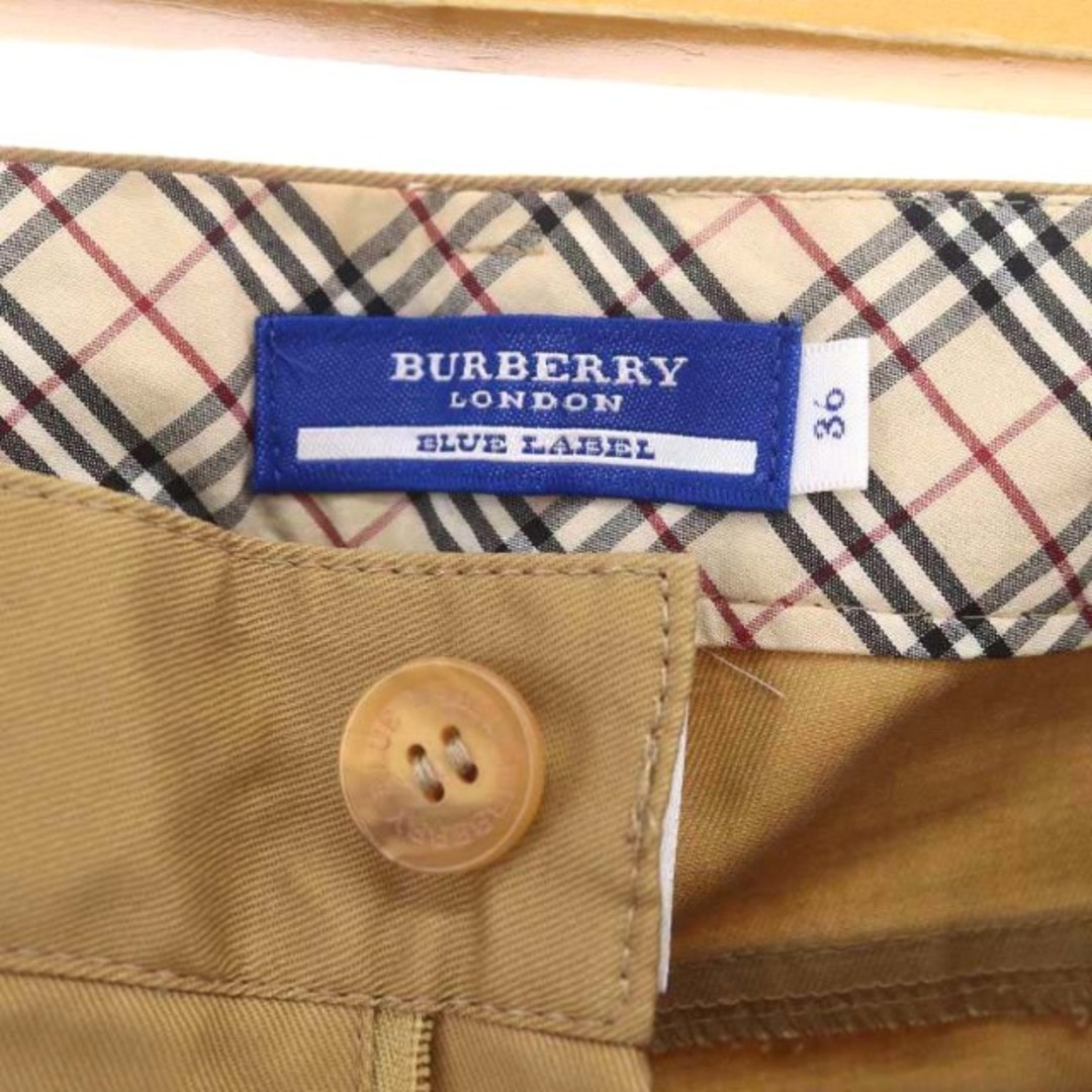 BURBERRY BLUE LABEL(バーバリーブルーレーベル)のBURBERRY BLUE LABEL スリムパンツ チノパン ノバチェック レディースのパンツ(チノパン)の商品写真