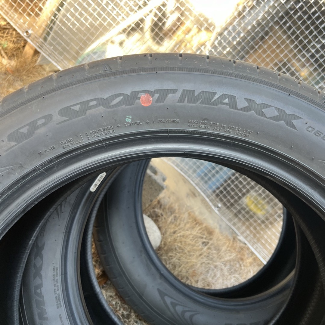 DUNLOP SP SPORT MAXX 060 225/55R19新車外し DUNLOP SP SPORT MAXX 060 225/55R19新車外し