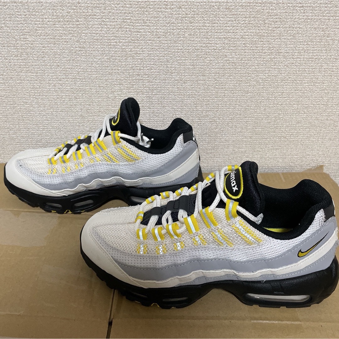 NIKE(ナイキ)の【激レア】NIKE AIR MAX 95 ナイキ エアマックス95 24.5cm レディースの靴/シューズ(スニーカー)の商品写真