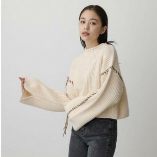 アズールバイマウジー(AZUL by moussy)の最終値下げ　アズールバイマウジー　ステッチ　ニット(ニット/セーター)