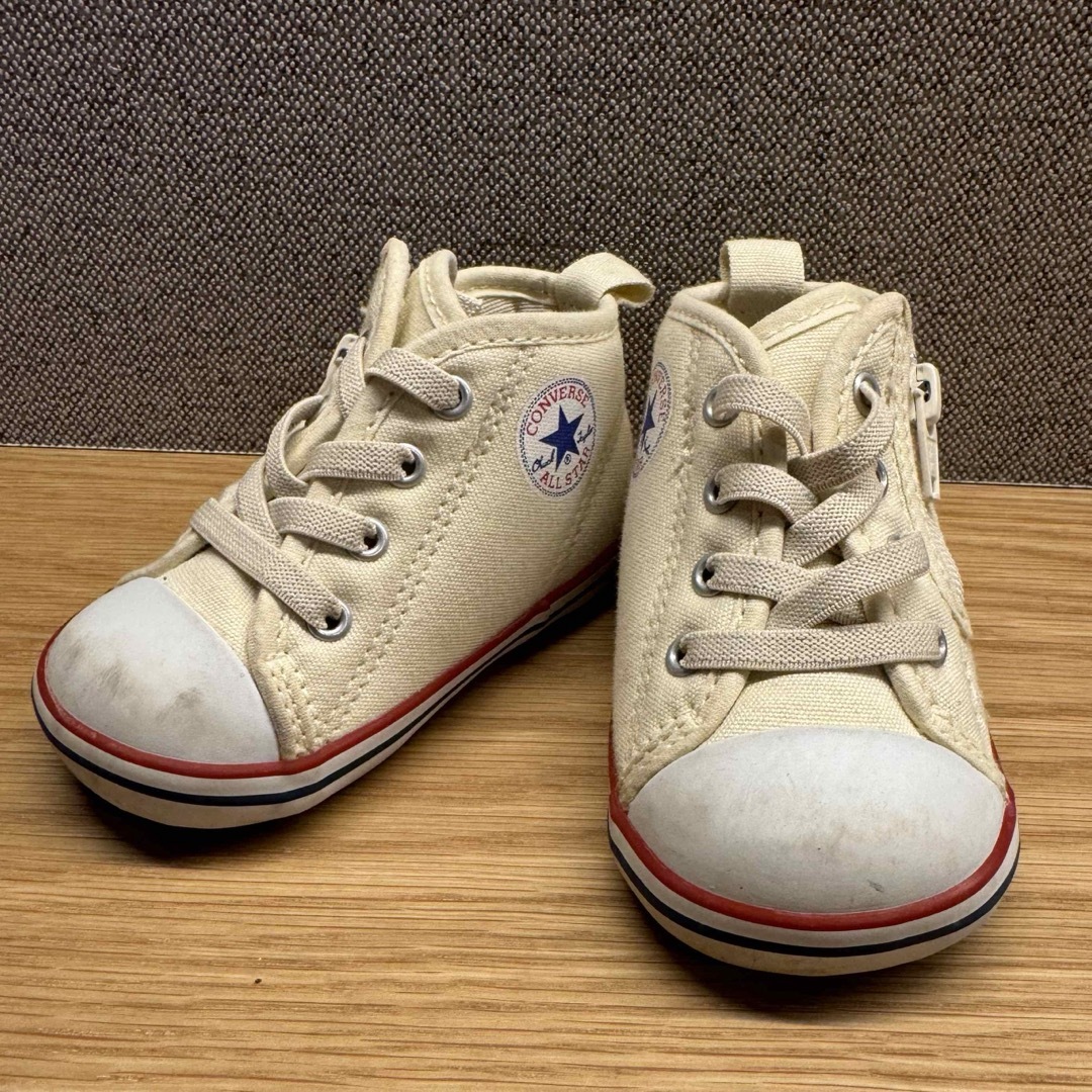 CONVERSE(コンバース)のCONVERSE  クリーム色 キッズ/ベビー/マタニティのベビー靴/シューズ(~14cm)(スニーカー)の商品写真
